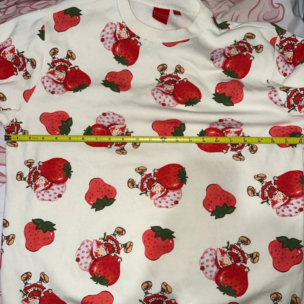 Strawberry Shortcake Ivory Retro Pullover Sweatshirt S/M - Picture 9 of 9